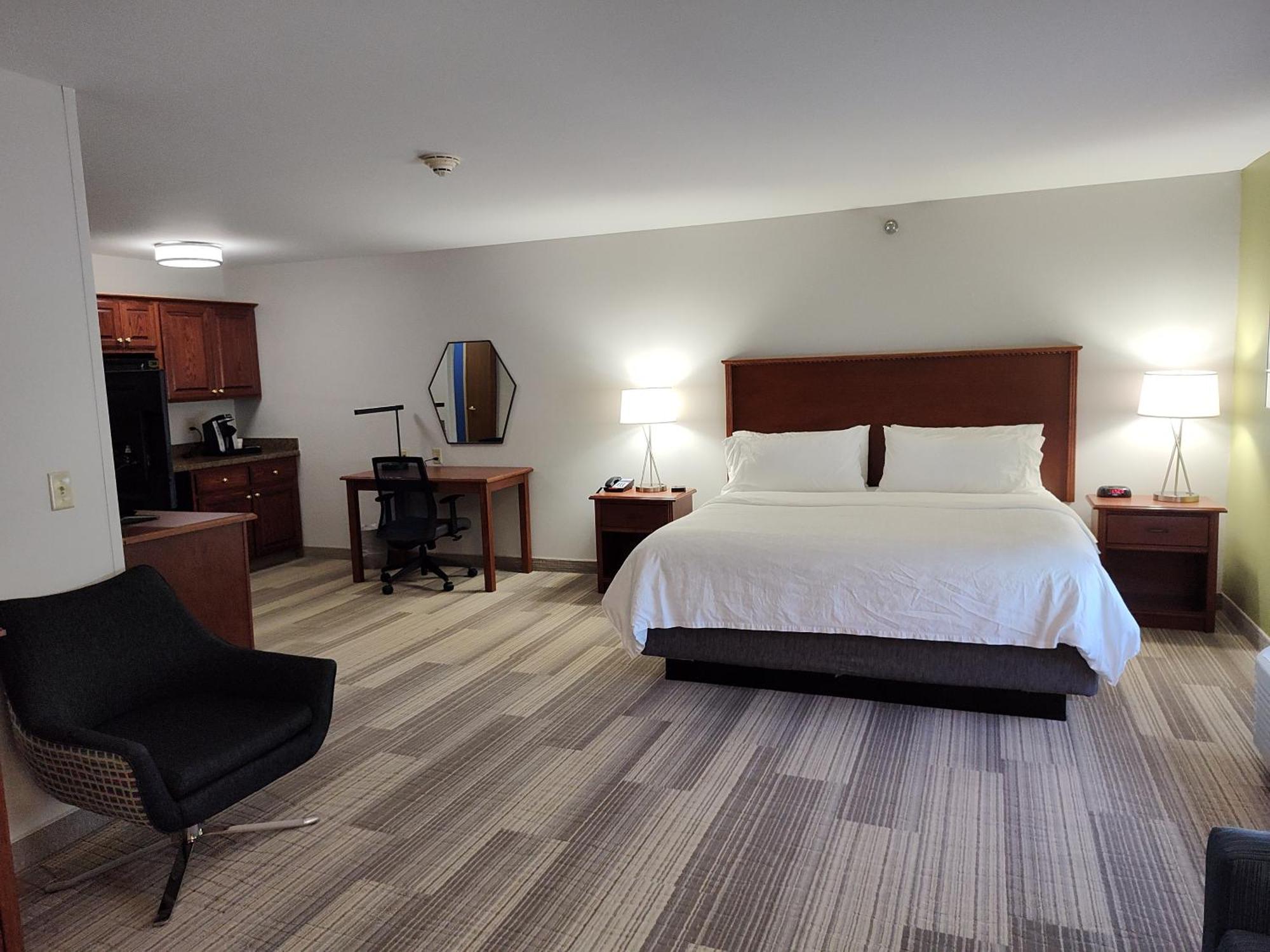 Holiday Inn Express Hotel & Suites Sioux Falls At Empire Mall, An Ihg Hotel Экстерьер фото