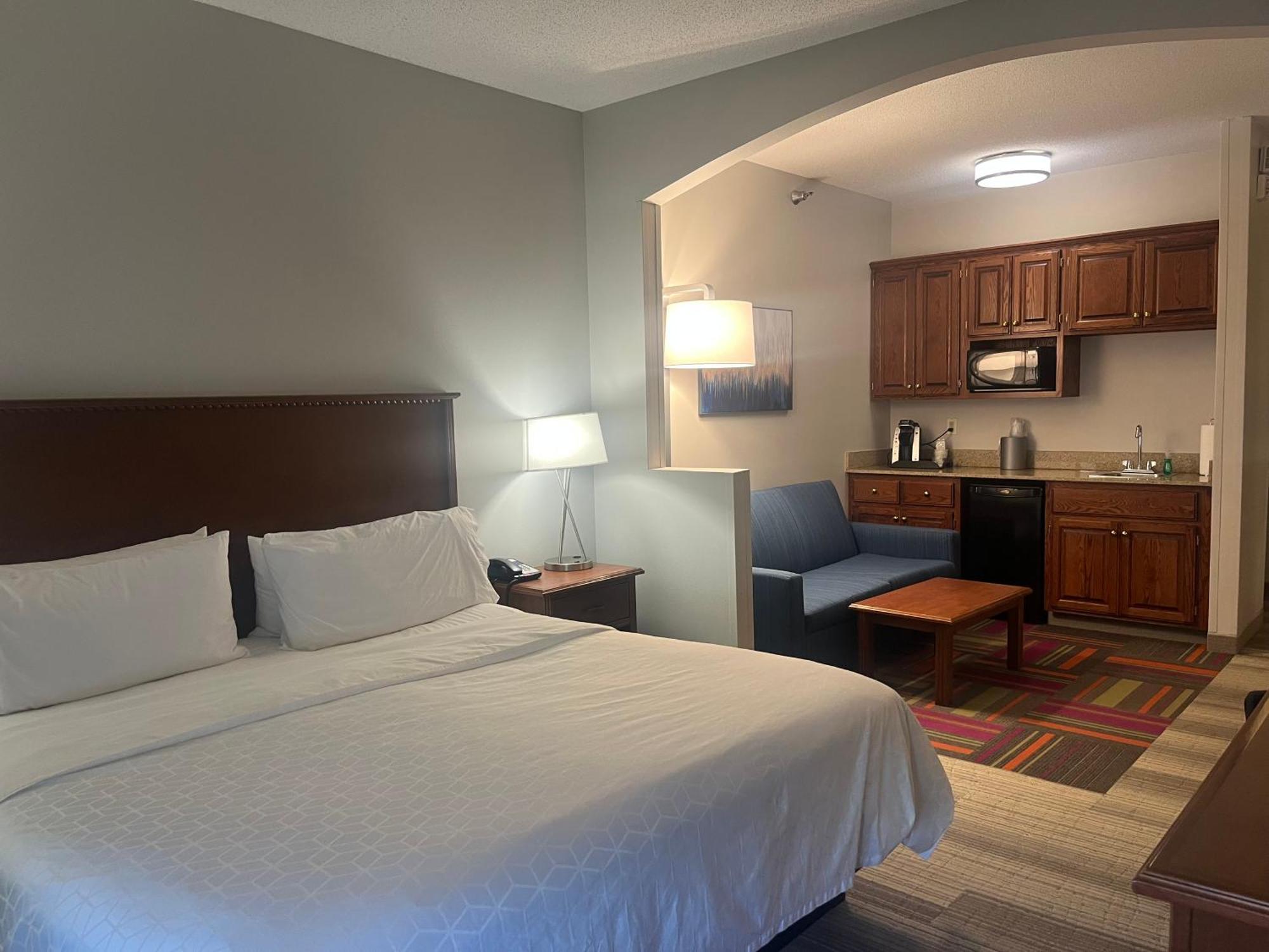 Holiday Inn Express Hotel & Suites Sioux Falls At Empire Mall, An Ihg Hotel Экстерьер фото