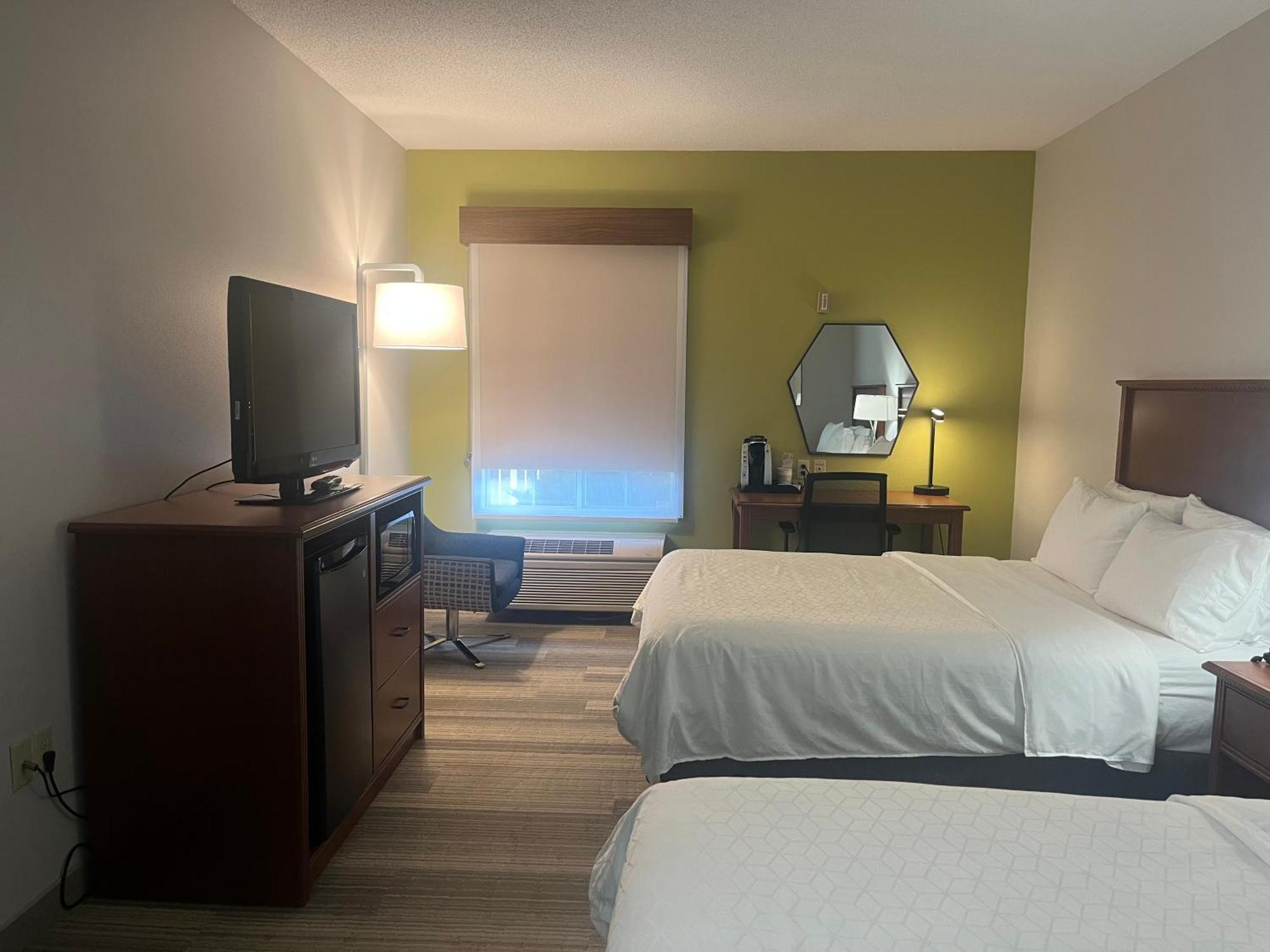 Holiday Inn Express Hotel & Suites Sioux Falls At Empire Mall, An Ihg Hotel Экстерьер фото